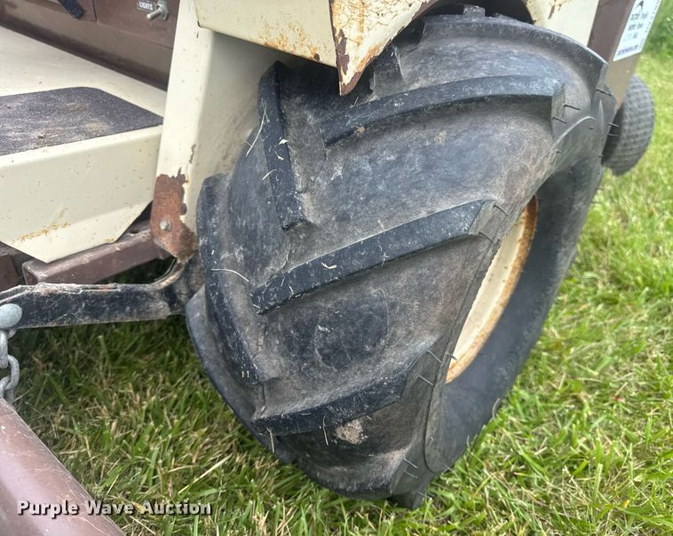 image for item DV4199 Grasshopper 725 ZTR lawn mower