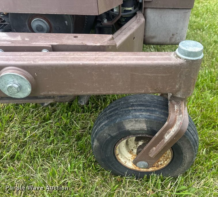 image for item DV4199 Grasshopper 725 ZTR lawn mower