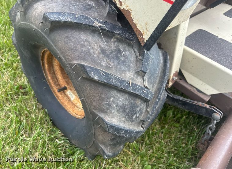 image for item DV4199 Grasshopper 725 ZTR lawn mower