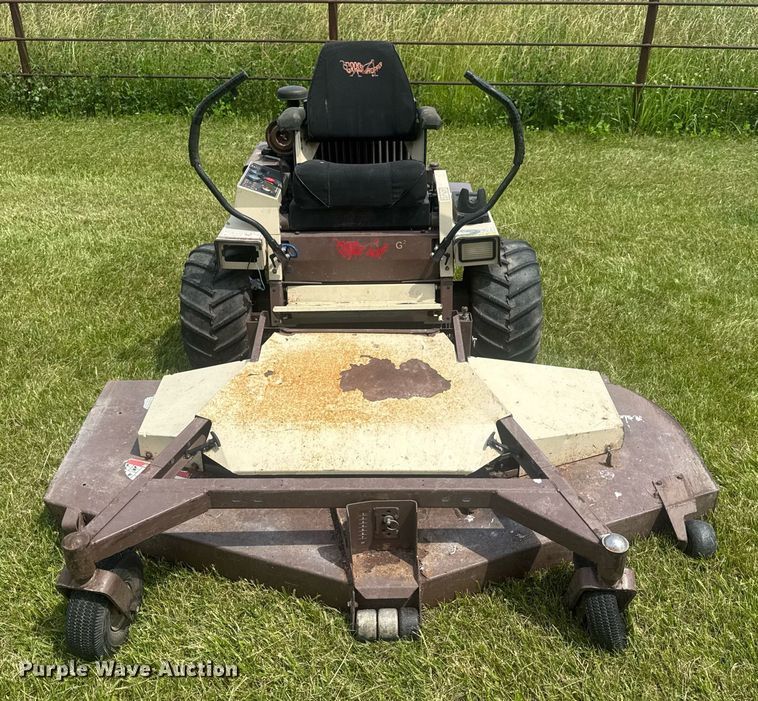 image for item DV4200 Grasshopper 928D ZTR lawn mower