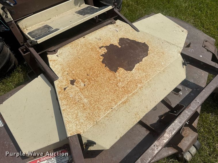 image for item DV4200 Grasshopper 928D ZTR lawn mower