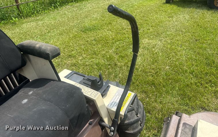 image for item DV4200 Grasshopper 928D ZTR lawn mower