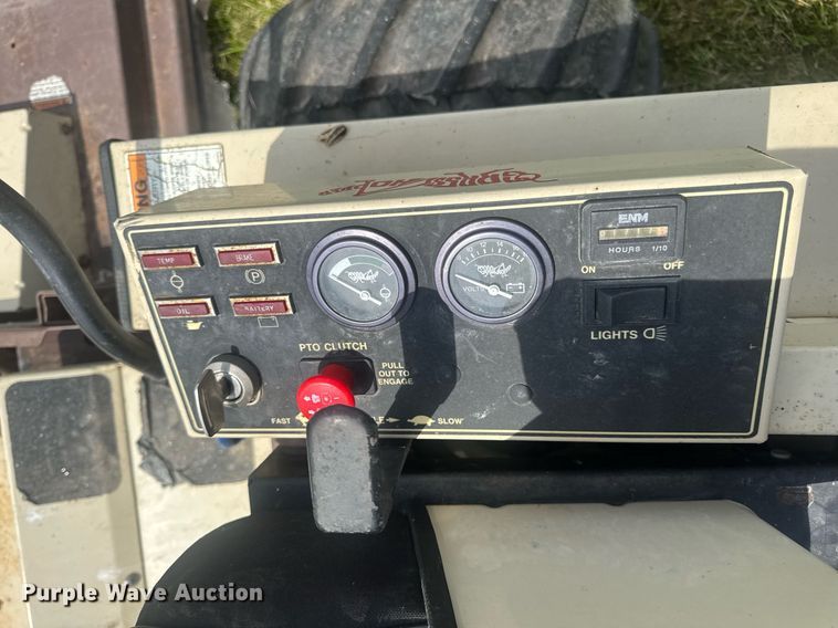 image for item DV4200 Grasshopper 928D ZTR lawn mower