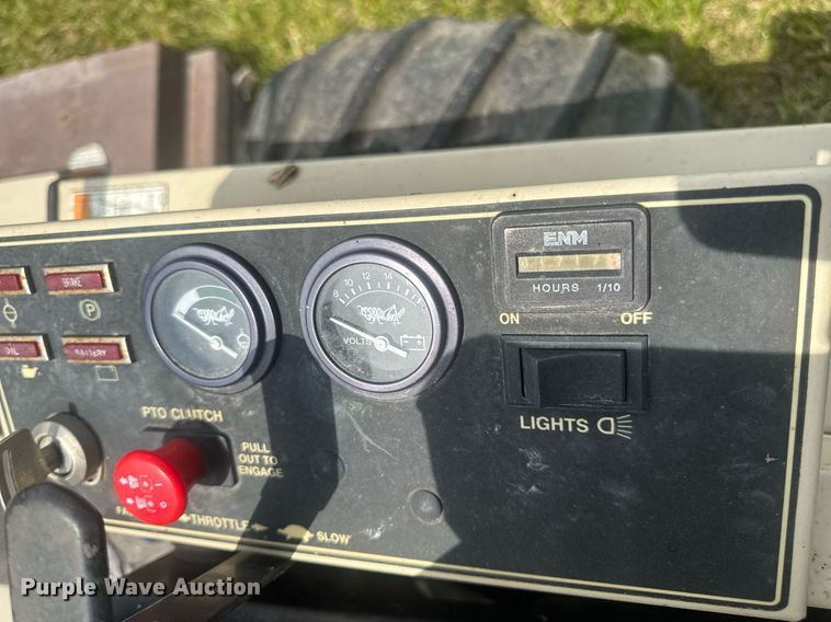 image for item DV4200 Grasshopper 928D ZTR lawn mower