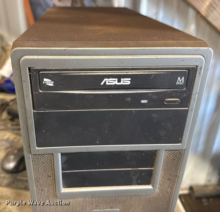 image for item DV4214 Shop Sabre SideKick 10 plasma cutting table