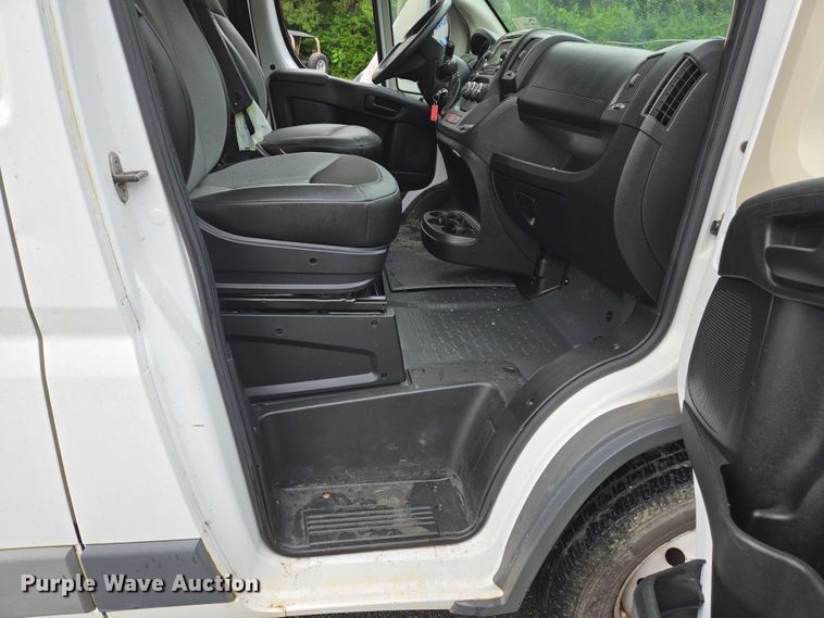 image for item DW7055 2017 Dodge Ram ProMaster 2500 van