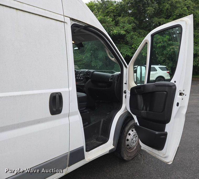 image for item DW7055 2017 Dodge Ram ProMaster 2500 van