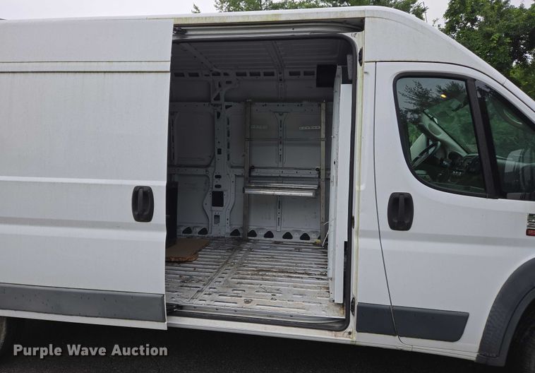 image for item DW7055 2017 Dodge Ram ProMaster 2500 van