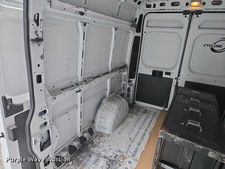 image for item DW7055 2017 Dodge Ram ProMaster 2500 van