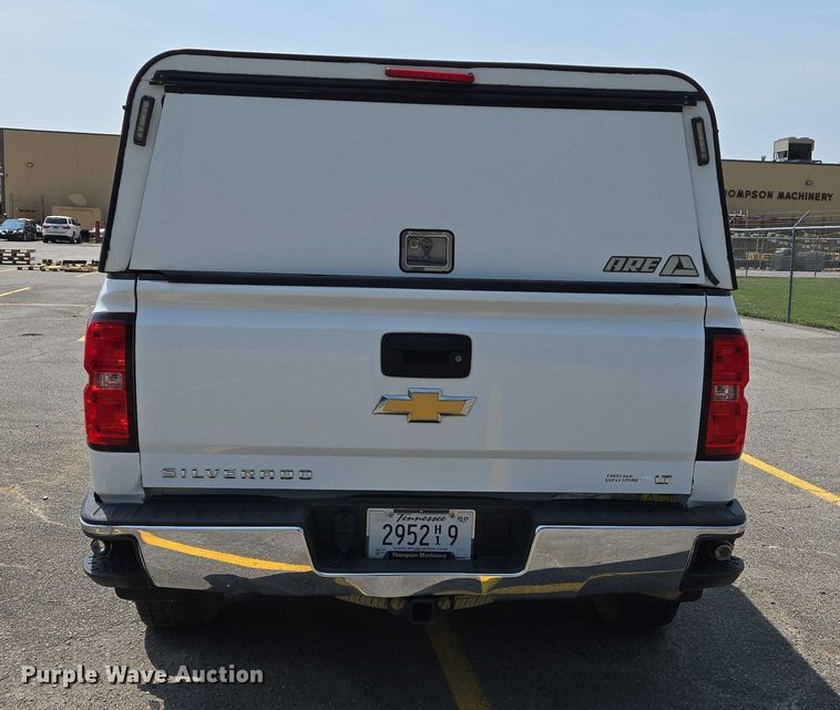 image for item DW7056 2017 Chevrolet Silverado 1500 Double Cab pickup truck