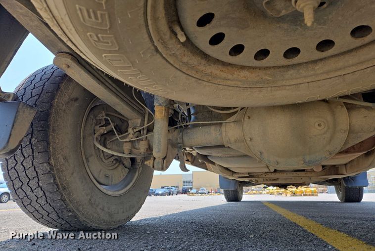 image for item DW7056 2017 Chevrolet Silverado 1500 Double Cab pickup truck