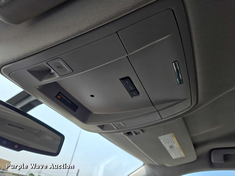 image for item DW7056 2017 Chevrolet Silverado 1500 Double Cab pickup truck