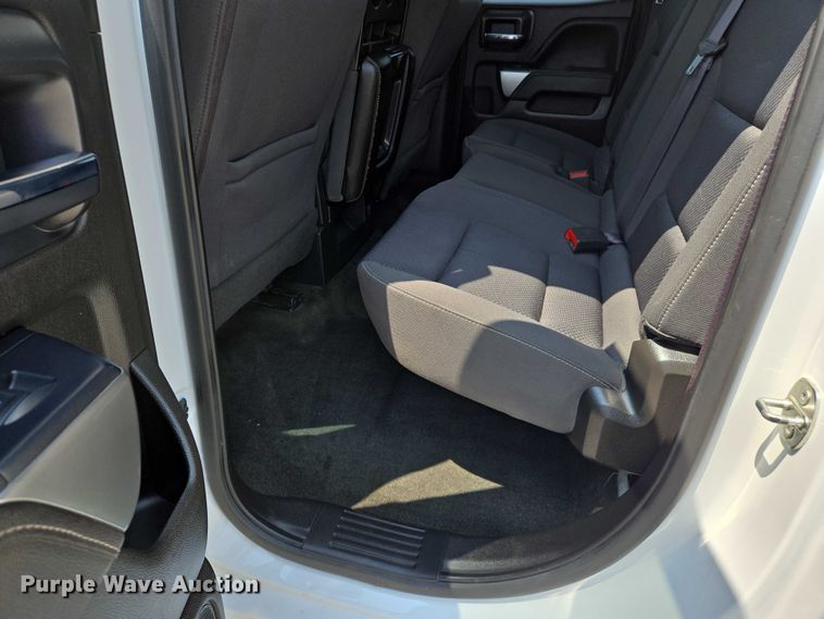 image for item DW7056 2017 Chevrolet Silverado 1500 Double Cab pickup truck