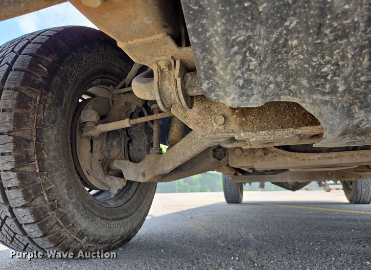 image for item DW7058 2007 Chevrolet  Silverado 2500HD pickup truck