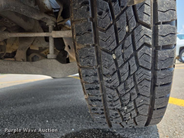 image for item DW7058 2007 Chevrolet  Silverado 2500HD pickup truck