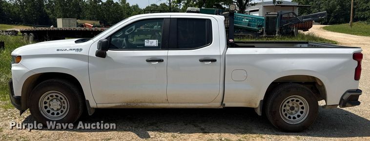 image for item DW7066 2019 Chevrolet Silverado 1500 Double Cab pickup truck
