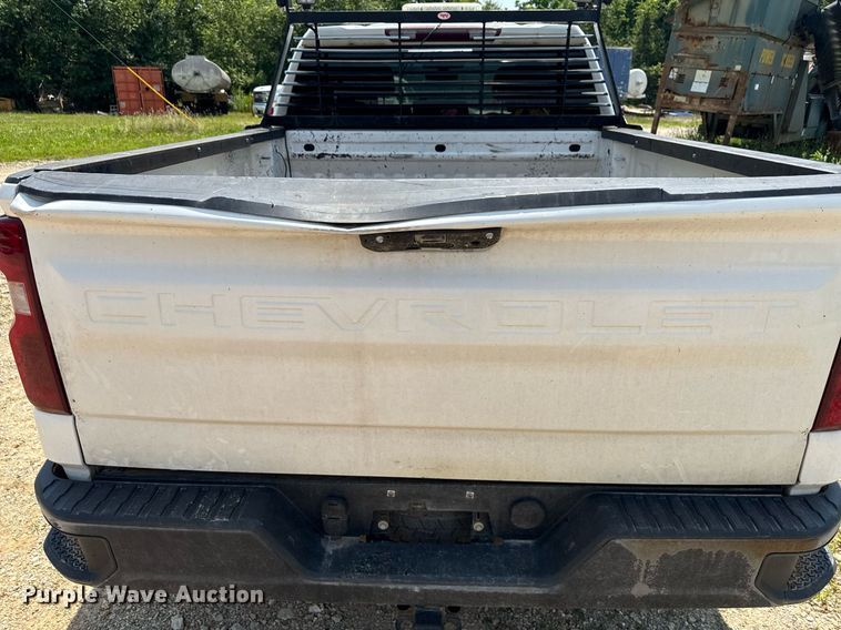 image for item DW7066 2019 Chevrolet Silverado 1500 Double Cab pickup truck