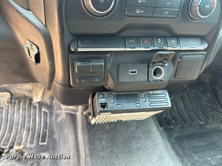 image for item DW7066 2019 Chevrolet Silverado 1500 Double Cab pickup truck