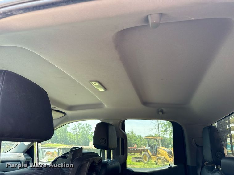 image for item DW7066 2019 Chevrolet Silverado 1500 Double Cab pickup truck