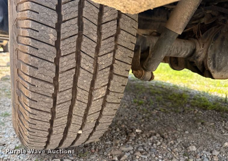 image for item DW7066 2019 Chevrolet Silverado 1500 Double Cab pickup truck