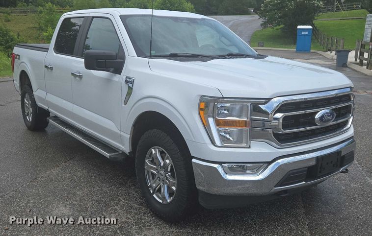 image for item DW7077 2022 Ford  F150 SuperCrew pickup truck