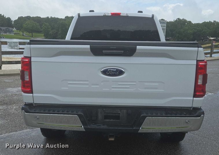 image for item DW7077 2022 Ford  F150 SuperCrew pickup truck