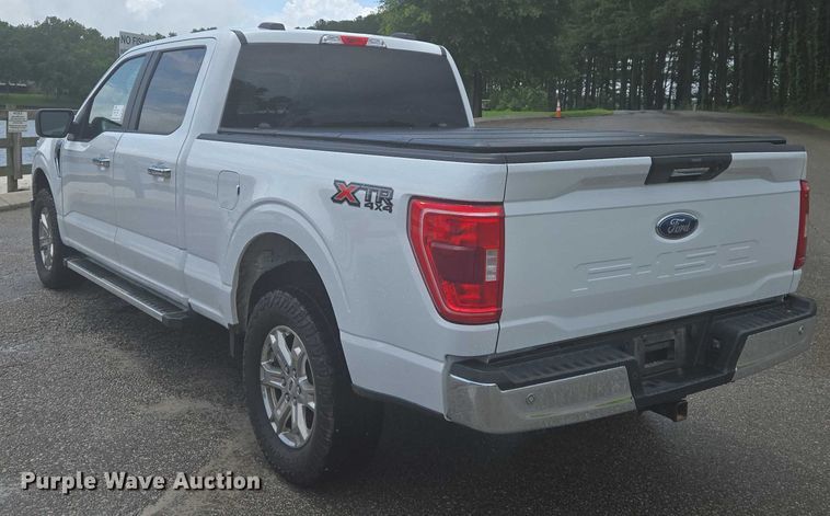 image for item DW7077 2022 Ford  F150 SuperCrew pickup truck