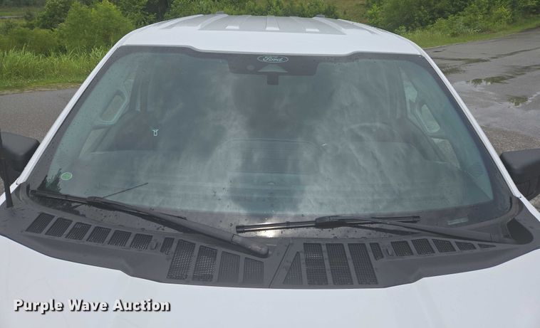 image for item DW7077 2022 Ford  F150 SuperCrew pickup truck