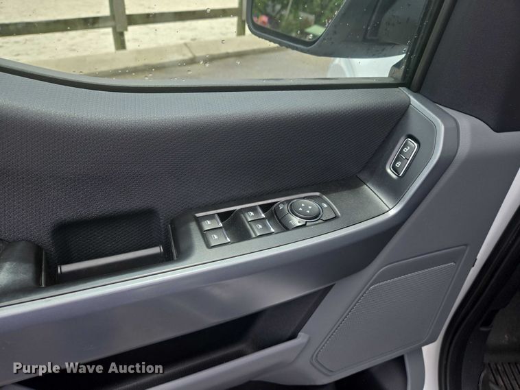 image for item DW7077 2022 Ford  F150 SuperCrew pickup truck