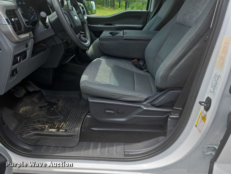 image for item DW7077 2022 Ford  F150 SuperCrew pickup truck