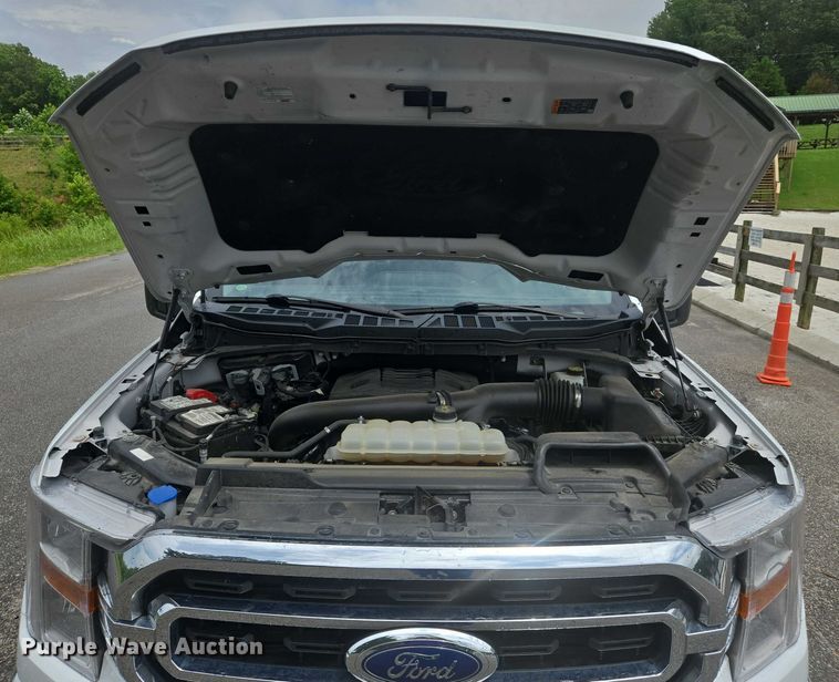 image for item DW7077 2022 Ford  F150 SuperCrew pickup truck