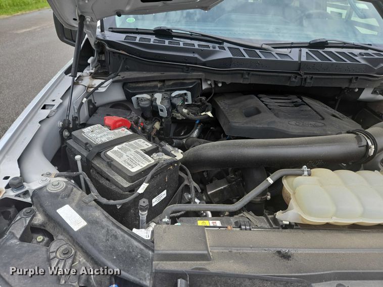 image for item DW7077 2022 Ford  F150 SuperCrew pickup truck