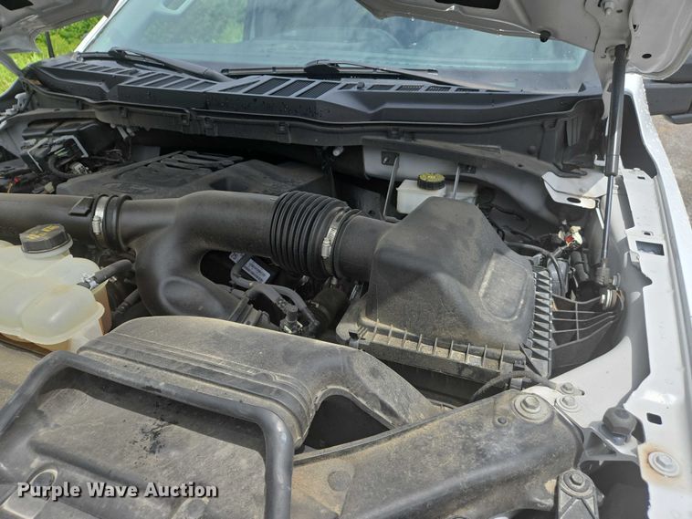 image for item DW7077 2022 Ford  F150 SuperCrew pickup truck