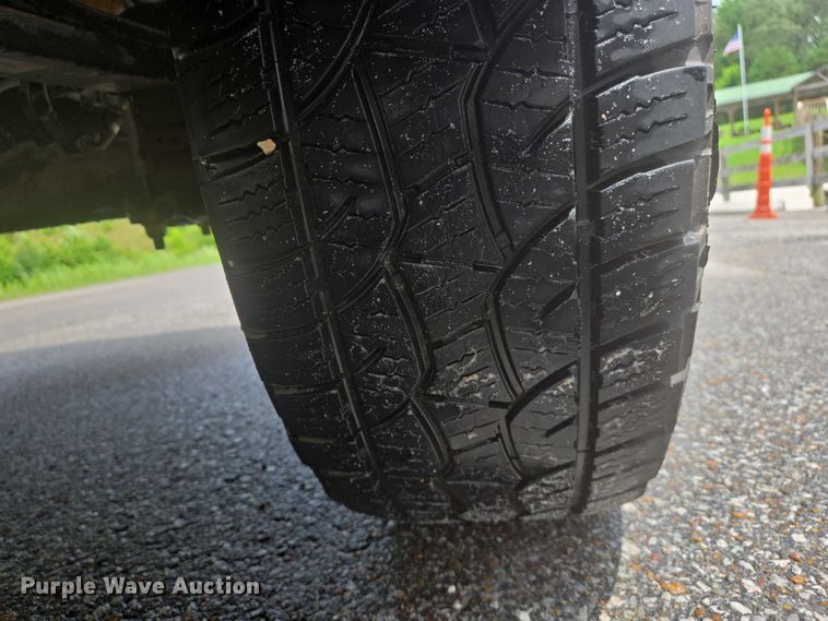 image for item DW7077 2022 Ford  F150 SuperCrew pickup truck