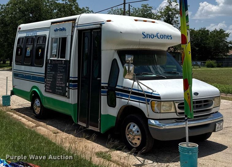 image for item DX5526 1998 Ford E350 food truck