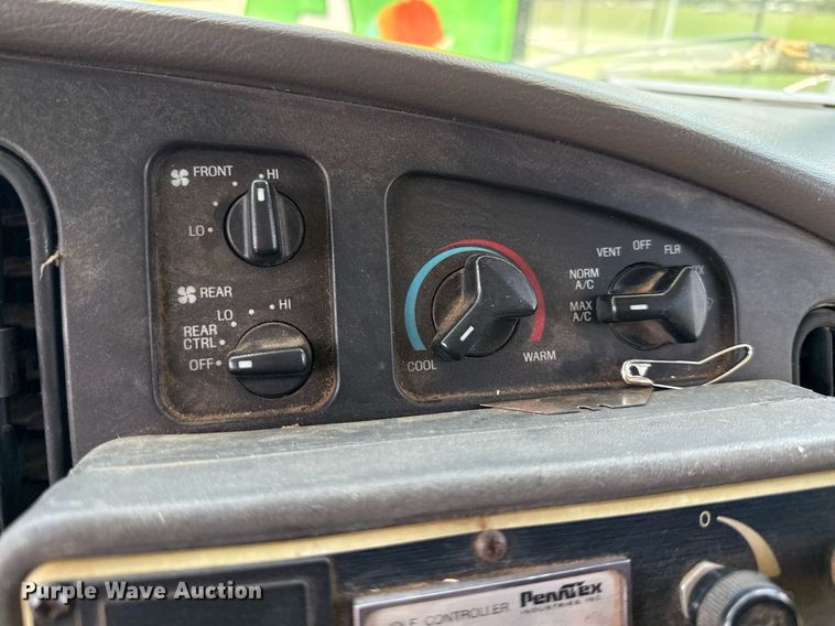 image for item DX5526 1998 Ford E350 food truck