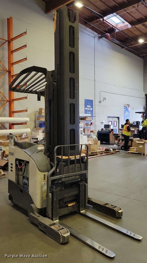 image for item DX7001 2016 Crown RM6025-45 reach truck