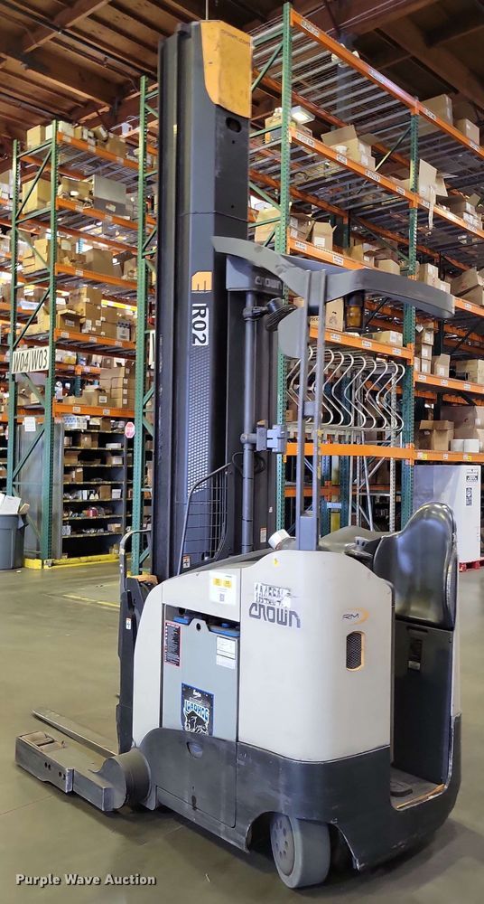 image for item DX7001 2016 Crown RM6025-45 reach truck