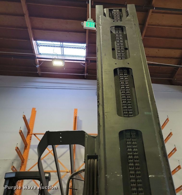 image for item DX7001 2016 Crown RM6025-45 reach truck