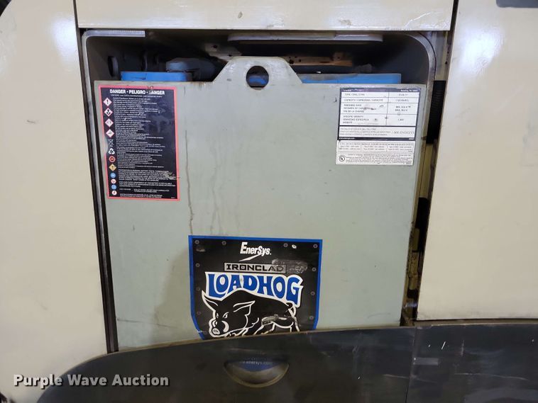 image for item DX7001 2016 Crown RM6025-45 reach truck