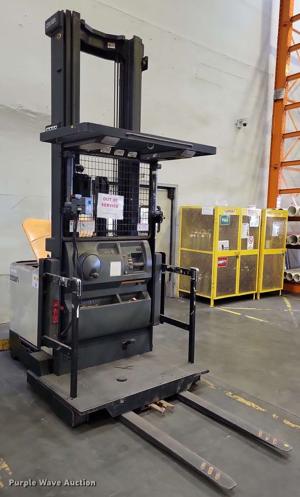 image for item DX7002 2016 Crown SP4050-30 order picker