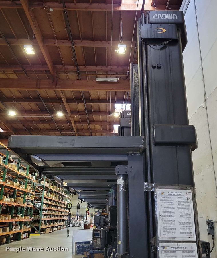 image for item DX7002 2016 Crown SP4050-30 order picker