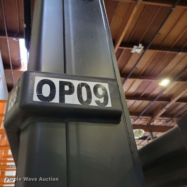 image for item DX7002 2016 Crown SP4050-30 order picker