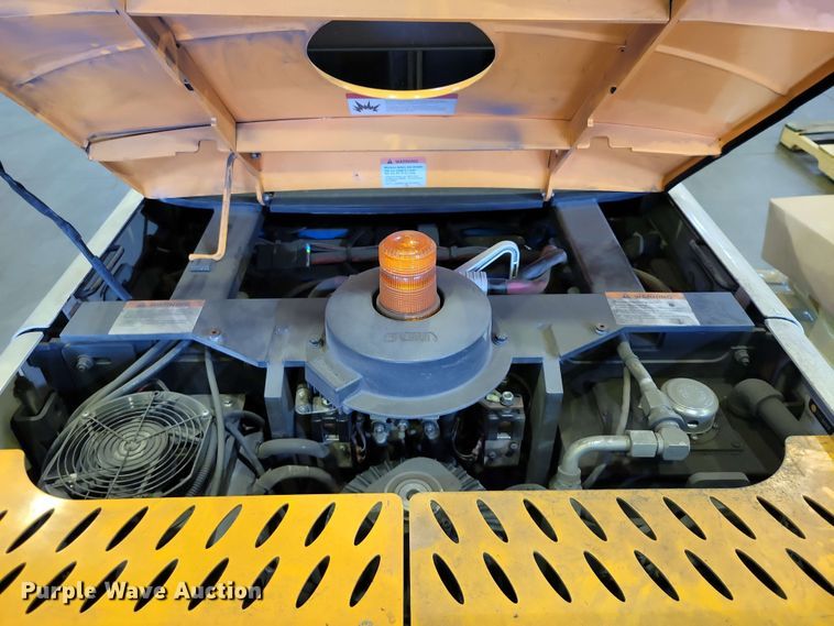 image for item DX7003 2016 Crown SP4050-30 order picker