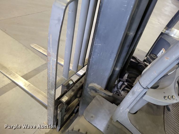 image for item DX7004 2016 Crown C51050-40 forklift