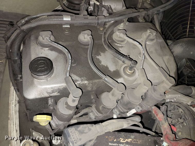 image for item DX7004 2016 Crown C51050-40 forklift