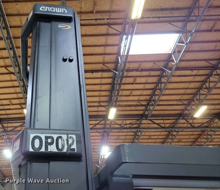 image for item DX7005 Crown SP 4000 order picker