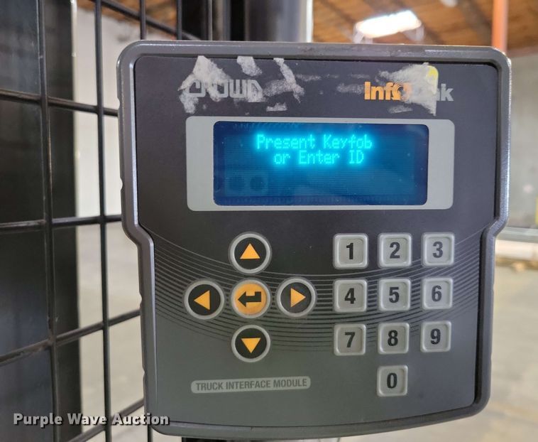 image for item DX7005 Crown SP 4000 order picker