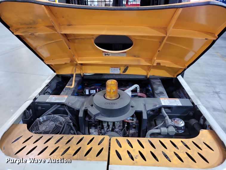 image for item DX7005 Crown SP 4000 order picker