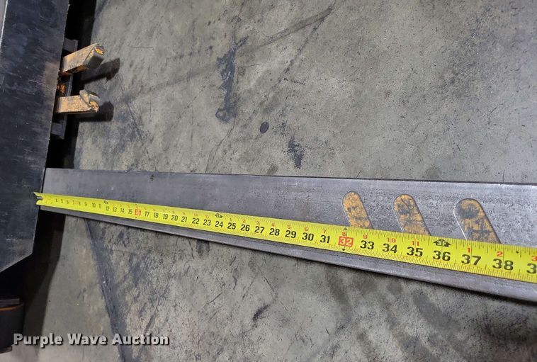 image for item DX7006 2016 Crown SP4050-30 order picker